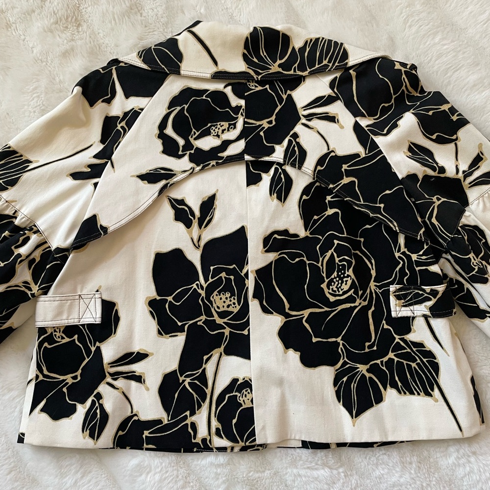 Cache Jacket. - Picture 7 of 16